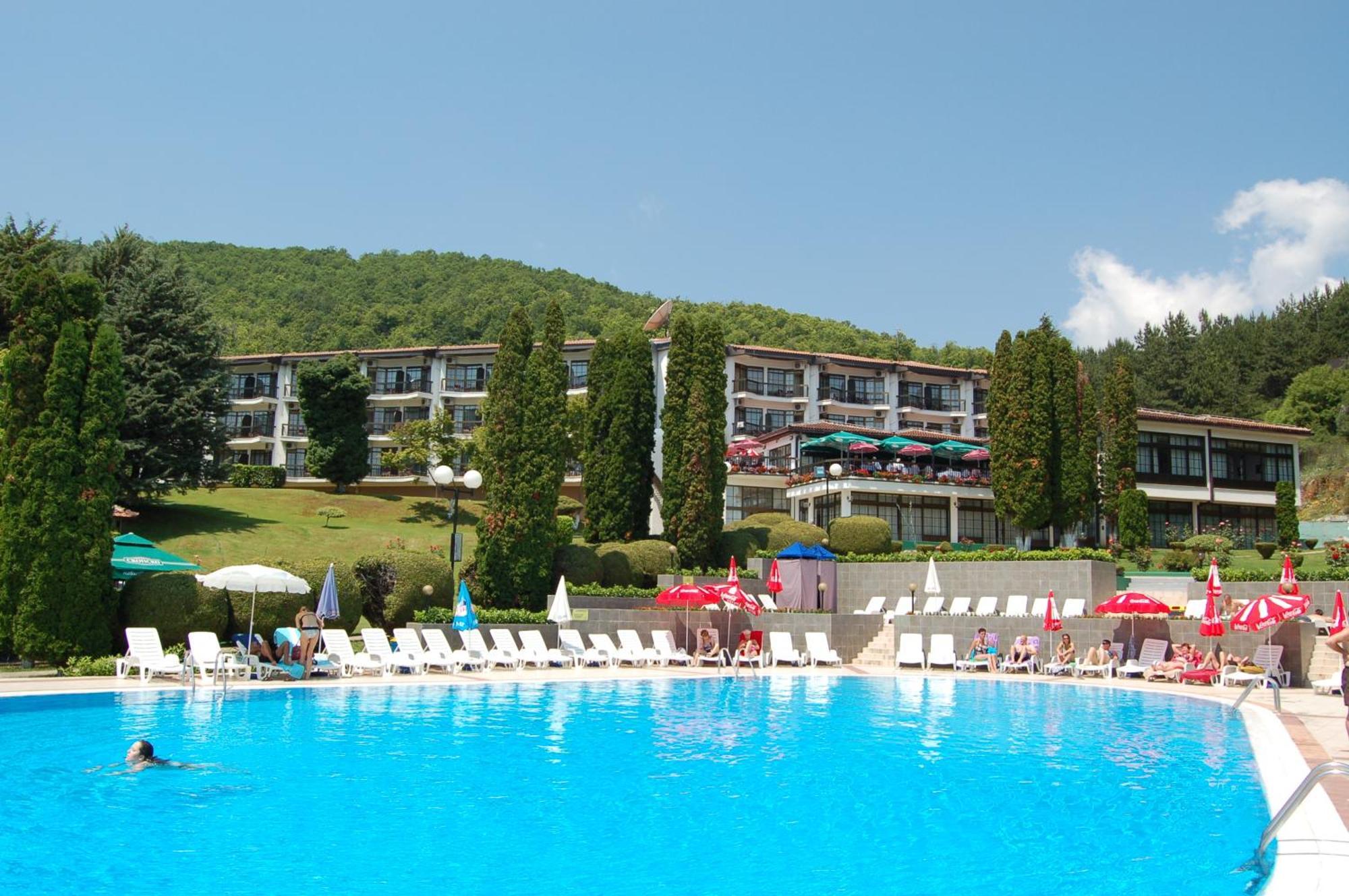 Hotel Makpetrol Struga Exterior foto